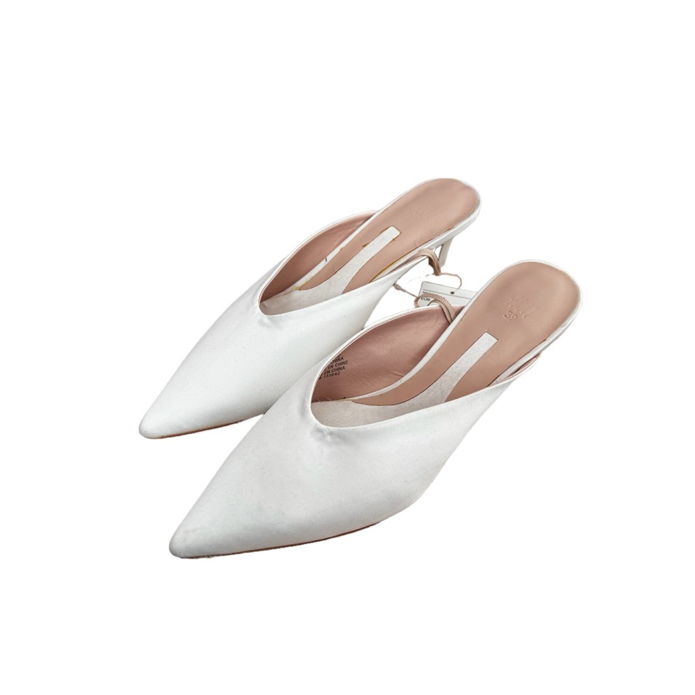 H&M Women’s White Satin Mule Slides Size 39 - New